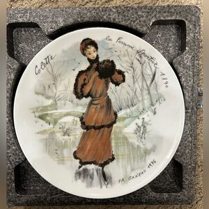 Henri d’Arceau Limoges Plate Colette Femme Sportive 1890 CL160 COA